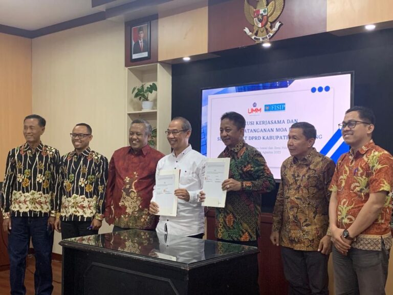 FISIP UMM dan Sekretariat DPRD Kabupaten Sampang Jalin Kerjasama Melalui Penandatanganan MOA
