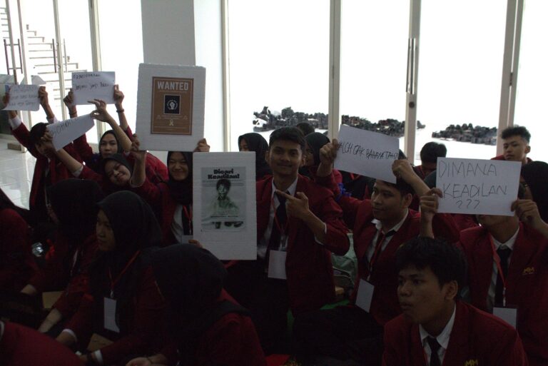 Seru, Adu Orasi Mahasiswa Baru HI UMM Menyoal Isu Terkini