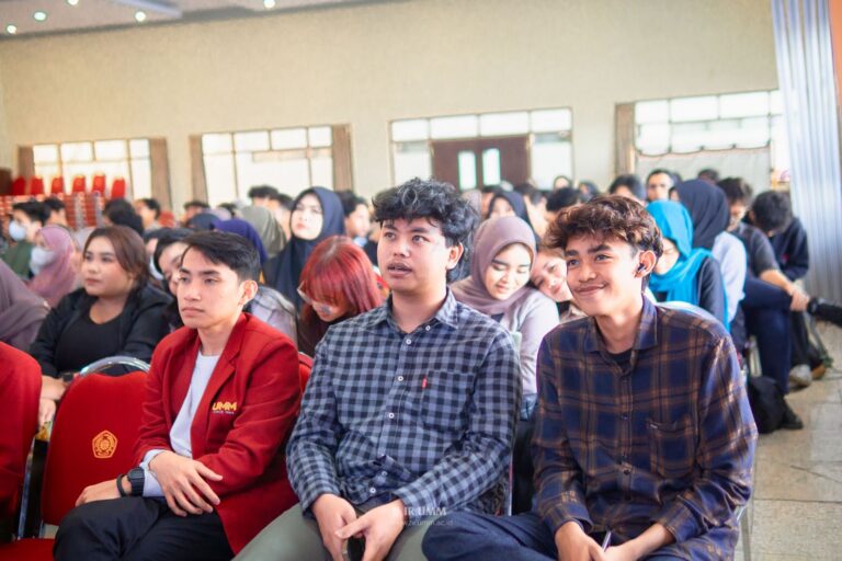 Prof. Mi Yung Park Paparkan Potensi Integrasi Kebahasaan Korea Pada Mahasiswa HI UMM