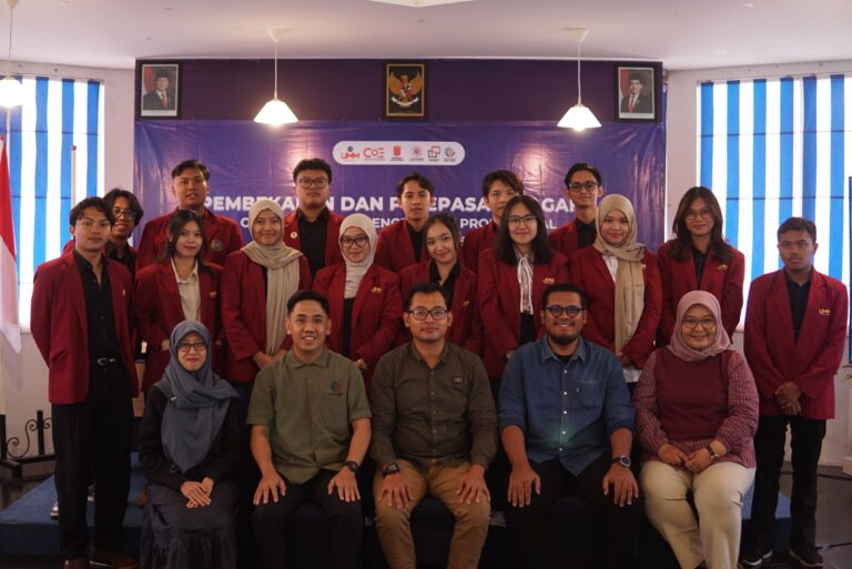 Prodi HI UMM Bekali dan Lepas Mahasiswa CoE Kelas Profesional Paradiplomasi dan Bisnis Global